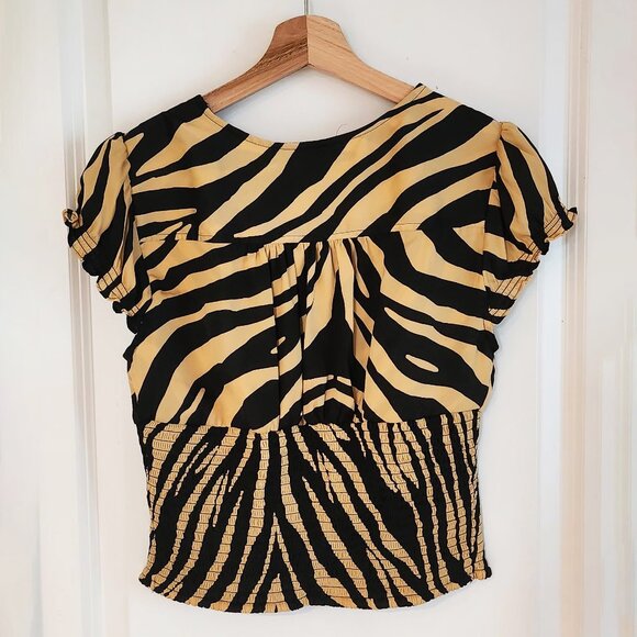 Free People satiny tiger leaf print shirt - Picture 3 of 3